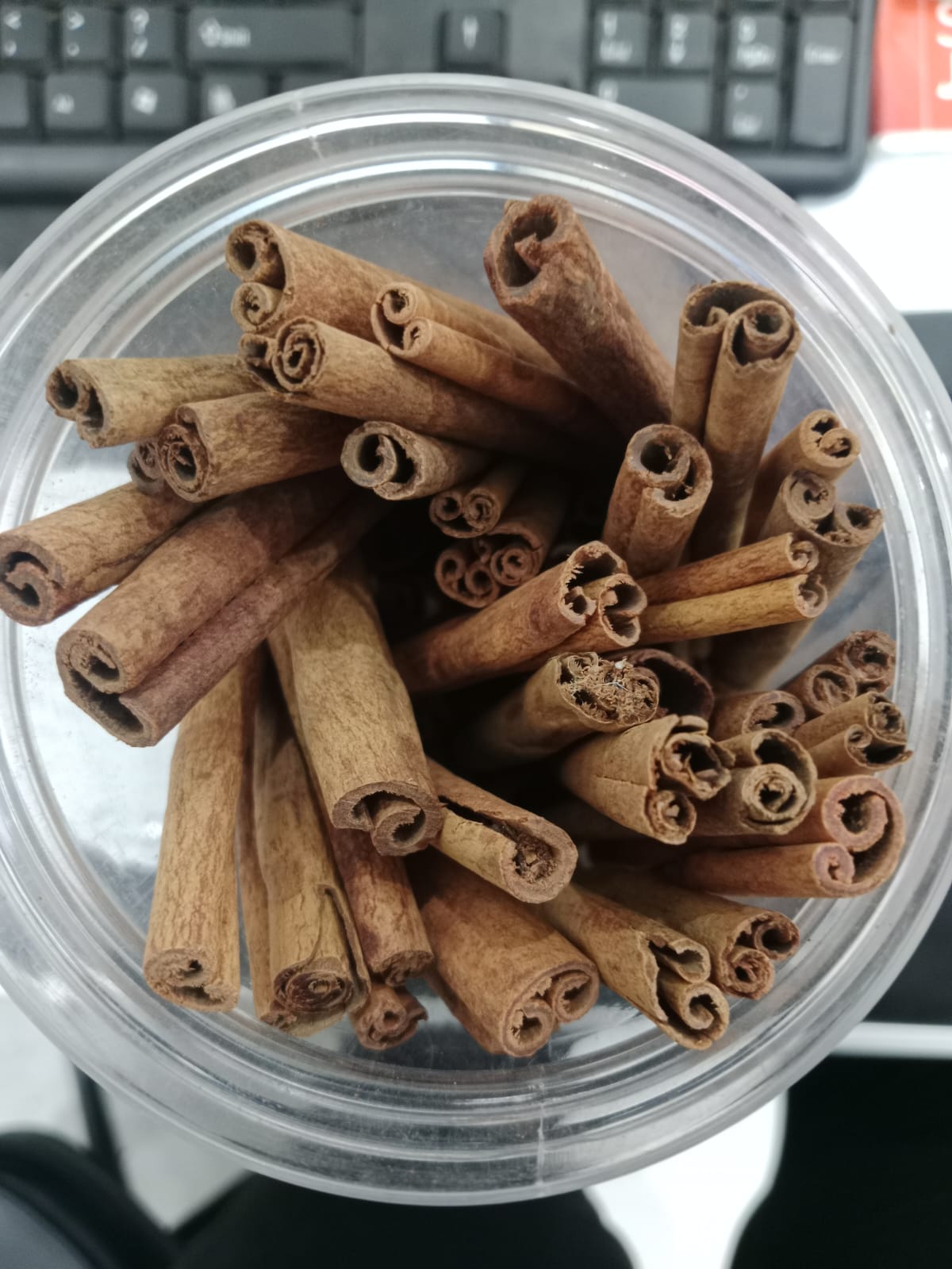 Premium Quality Cinnamon stick 8cm cutting size