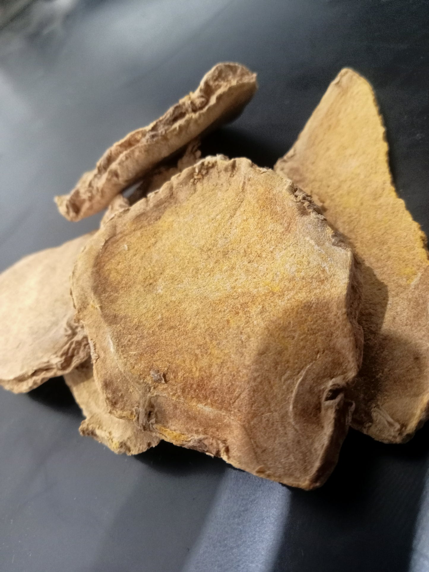 Slice Dried Curcuma