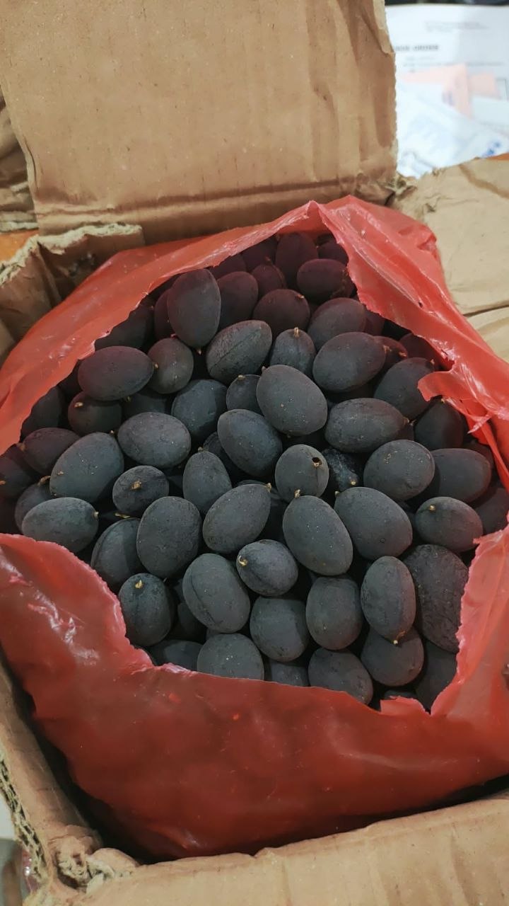 VELVET TAMARIND